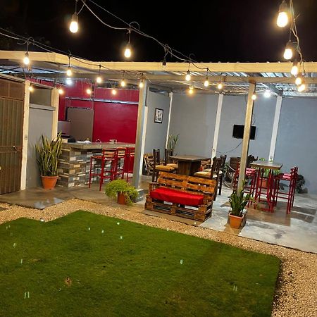 Gamboa Lodging 1 Liberia Bagian luar foto